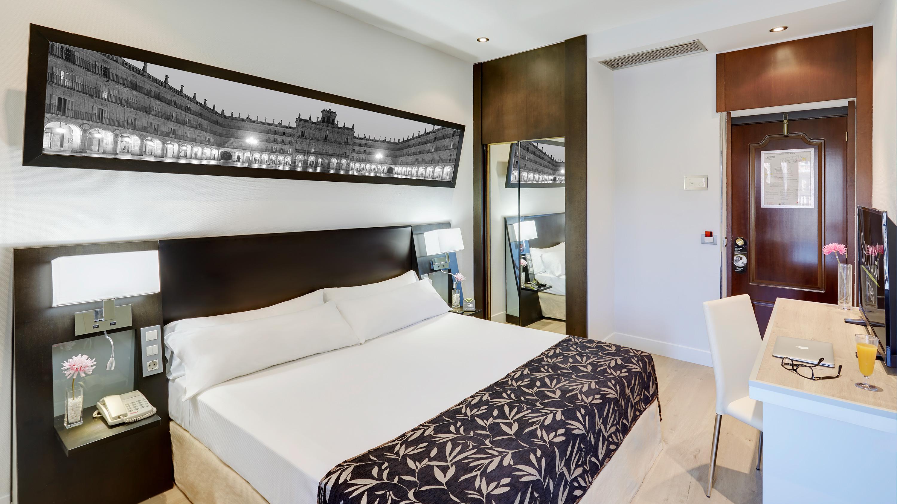 萨拉曼卡Sercotel Las Torres酒店