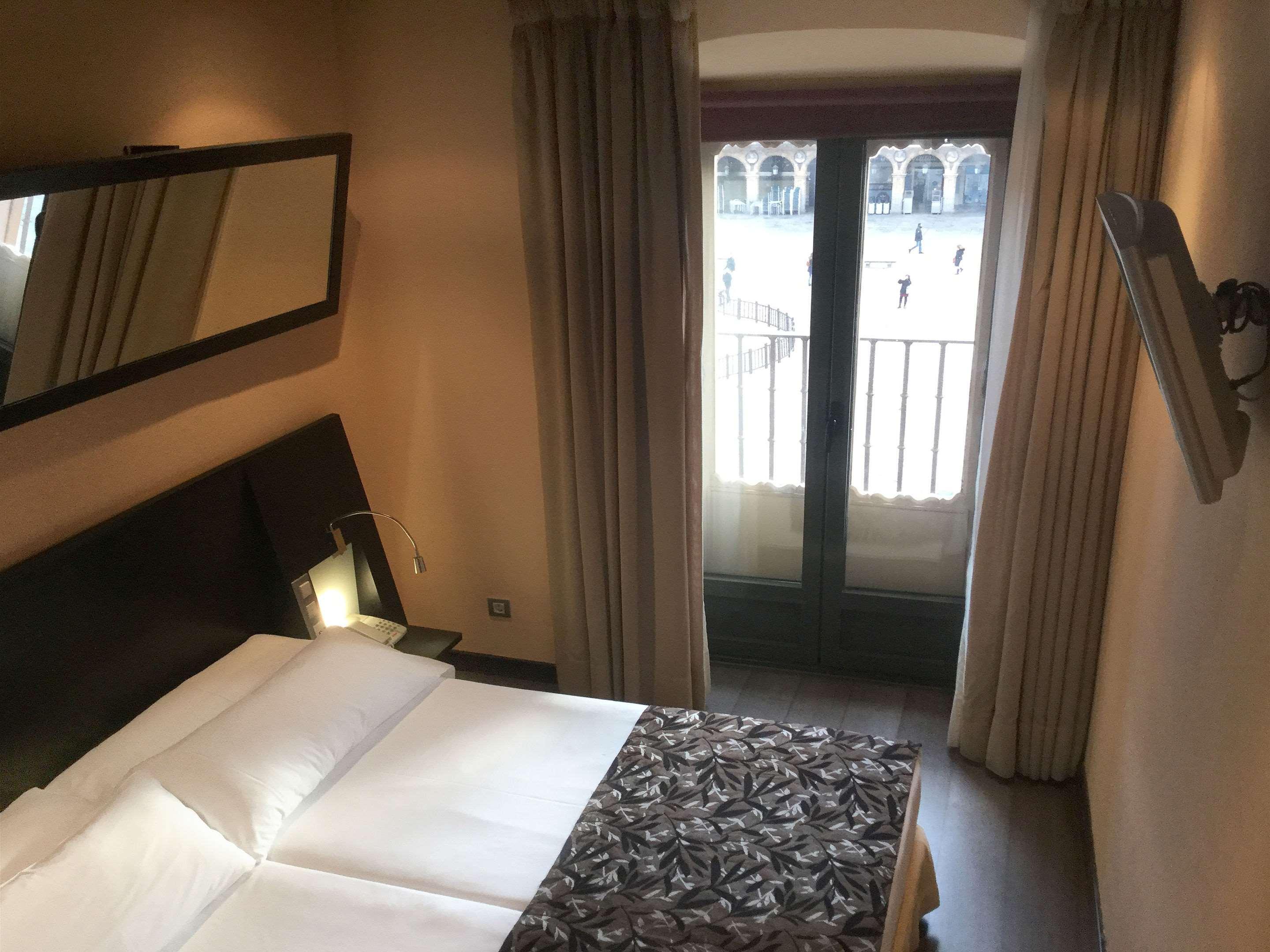 Hotel Sercotel Torres 3*