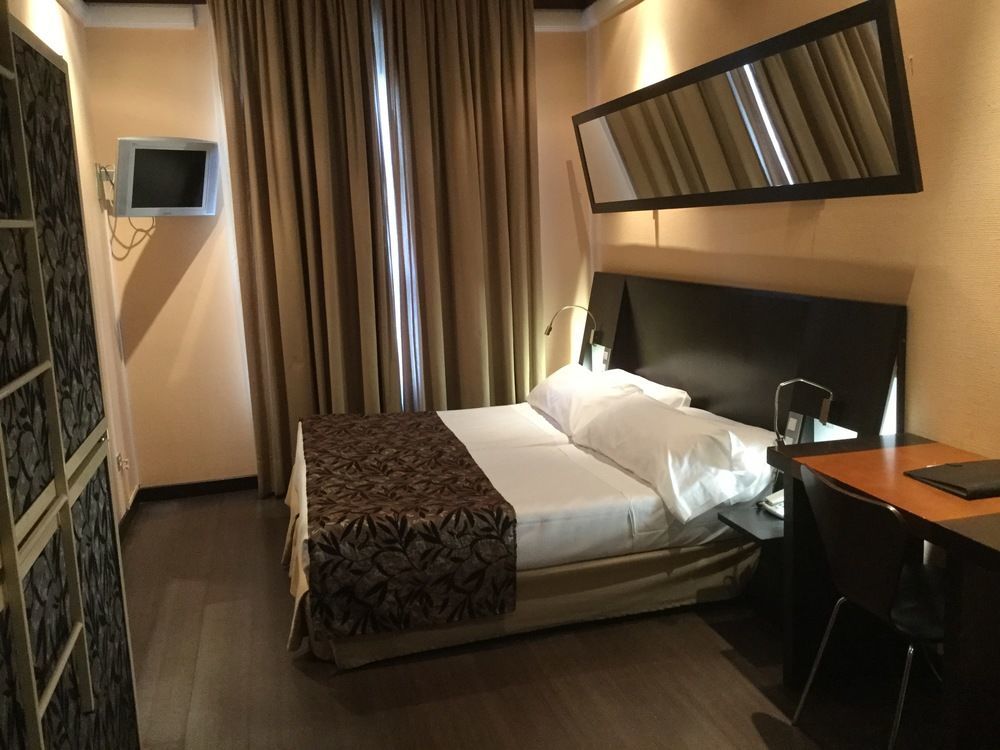 Sercotel Torres Hotel 3*